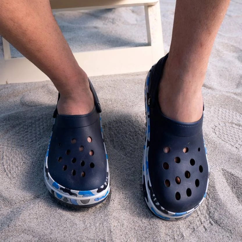 Campus Men Black Clogs Sandal - Image 8