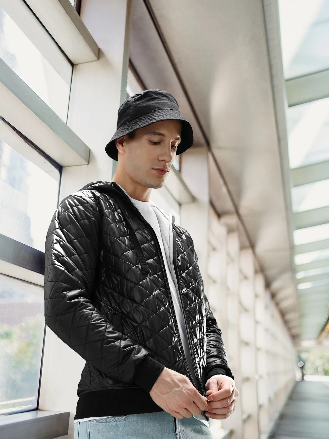 Campus Sutra Men Black Self Design Quilted Jacket - Image 2